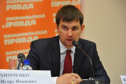Заместитель начальника управления по защите прав субъектов персональных данных Роскомнадзора Юрий Контемиров в ИД КП. 8 августа 2011 года.
