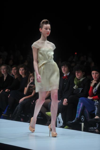 Показ коллекции TEGIN на неделе моды Mercedes-Benz Fashion Week. 23 октября 2011 года.