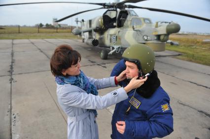 Центр боевого применения вертолетов в Торжке. Вертолет Ми-28.  23 октября 2011г.