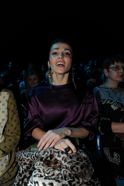 Закрытие Недели моды Volvo Fashion Week. На снимке: певица Сати Казанова. 31 октября 2011 года.