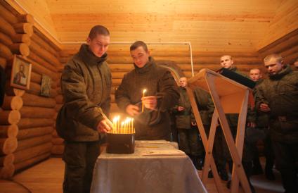 полковой свяшенник отец анатолий  военного горнизона поселка сертолово 2 .11.2011