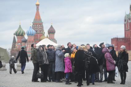 Москва. Организованная экскурсия на Красной площади. Храм Василия Блаженного. 10 ноября 2011 года.