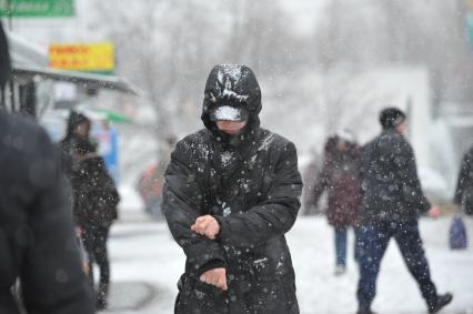 Москва. Снегопад. 11 ноября 2011 года.