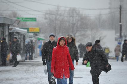 Москва. Снегопад. 11 ноября 2011 года.