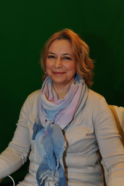Психолог-консультант московской службы психологической помощи населению Ольга Дмуховская в ИД КП. 17 ноября 2011 года.