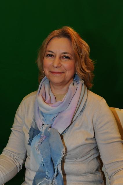 Психолог-консультант московской службы психологической помощи населению Ольга Дмуховская в ИД КП. 17 ноября 2011 года.