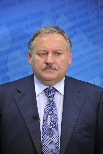 Депутат Госдумы РФ Константин Затулин в ИД КП. 18 ноября 2011 года.