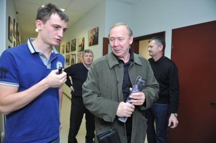 Романцев Олег - советский футболист (защитник), затем советский и российский тренер. В СС. 22 ноября 2011 года.