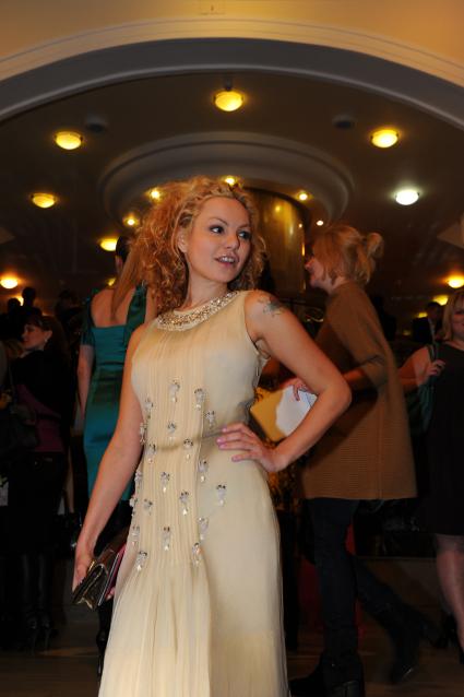 Церемония вручения премии ЖЕНЩИНА ГОДА ЖУРНАЛА GLAMOUR 2011. На снимке: модельер Маша Цигаль. 17 ноября 2011 года.