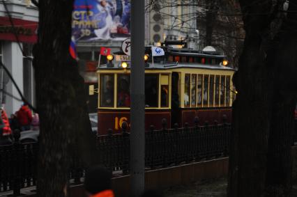 Парад ретро-трамваев, посвященный 100-летию легендарного трамвайного маршрута А - (АННУШКИ). Москва. 26  ноября 2011 года.