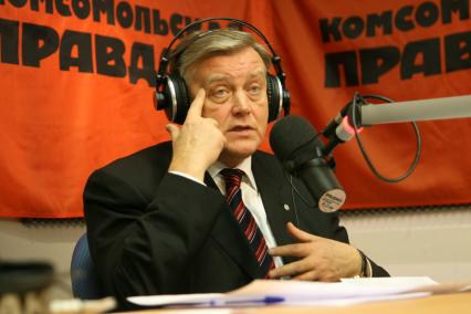 Президент ОАО \"РЖД\" Владимир Якунин в редакции КП. 19 января 2010 года.