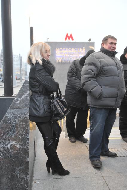 Новая станция метрополитена  ЗЯБЛИКИВО открылась в Москве. На снимке: вход на станцию метро ЗЯБЛИКОВО. 02 декабря 2011 года.