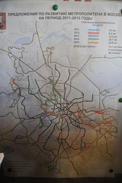 Карта- схема строительных работ на станции метрополитена \"Петровско-Разумовская\" Люблинско-Дмитровской линии, Москва, 21 ноября 2011 года