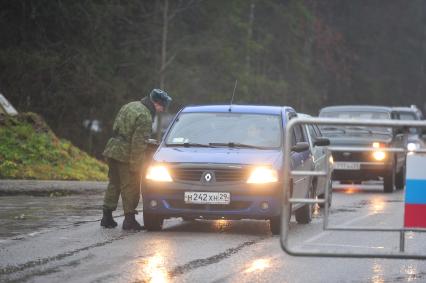 КПП (контрольно- пропускной пункт) в военный городок Мирный Архангельской области, Плесецк, 03 ноября 2011 года