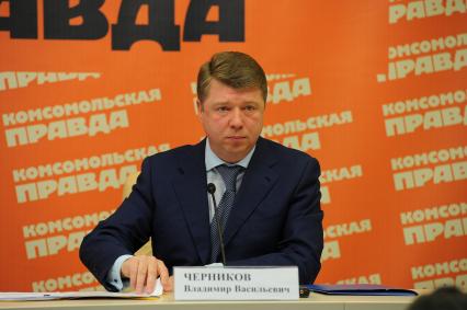 Руководитель Департамента СМИ и рекламы Москвы Владимир Черников. В ИД КП. 06 декабря 2011 года.