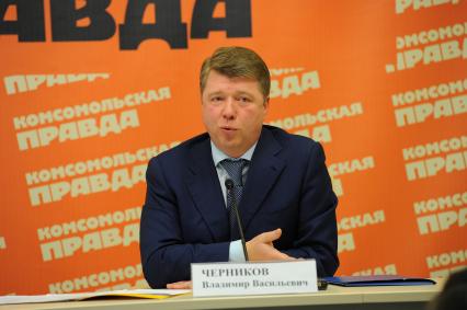 Руководитель Департамента СМИ и рекламы Москвы Владимир Черников. В ИД КП. 06 декабря 2011 года.