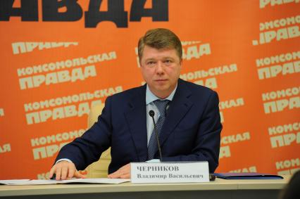 Руководитель Департамента СМИ и рекламы Москвы Владимир Черников. В ИД КП. 06 декабря 2011 года.