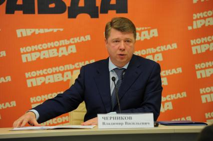 Руководитель Департамента СМИ и рекламы Москвы Владимир Черников. В ИД КП. 06 декабря 2011 года.