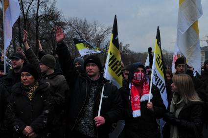 Участники санкционированного митинга против фальсификации результатов прошедших выборов в Госдуму РФ ЗА ЧЕСТНЫЕ ВЫБОРЫ на Болотной площади. Москва. 11 декабря  2011 года.