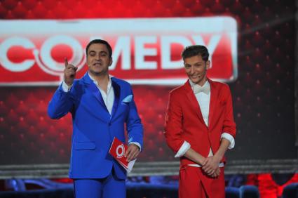 Comedy Club вручил новогодние награды. На снимке: резиденты COMEDY CLUB Гарик Мартиросян и Павел Воля. 07 декабря 2011 года.