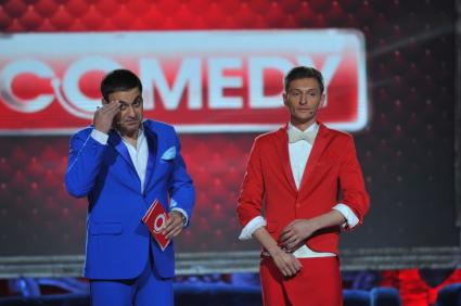 Comedy Club вручил новогодние награды. На снимке: резиденты COMEDY CLUB Гарик Мартиросян и Павел Воля. 07 декабря 2011 года.