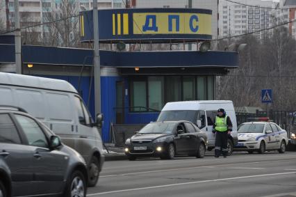 Пост ДПС на выезде из Москвы.  13 декабря 2011 года.