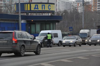 Пост ДПС на выезде из Москвы.  13 декабря 2011 года.