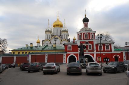 Зачатьевский монастырь, Москва, 2-й Зачатьевский пер., 2., 30 ноября  2011  года