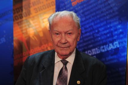 Сергей Зеленцов - генерал-лейтенант, член-корреспондент Академии военных наук, участвовал в переговорах с США о сокращении СНВ в КП. 9 декабря 2011 года.