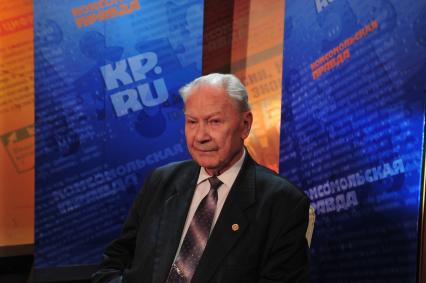 Сергей Зеленцов - генерал-лейтенант, член-корреспондент Академии военных наук, участвовал в переговорах с США о сокращении СНВ в КП. 9 декабря 2011 года.