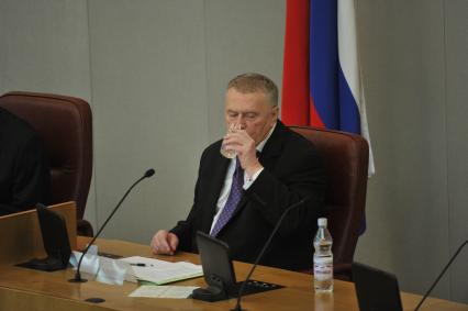 Первое пленарное заседание Госдумы РФ шестого созыва. На снимке: лидер Либерально-демократической партии России (ЛДПР) Владимир Жириновский. 21 декабря 2011 года.