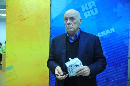 Руководитель предвыборного штаба кандидата в президенты Владимира Путина режиссер Станислав Говорухин. В ИД КП. 17 января 2012 года.