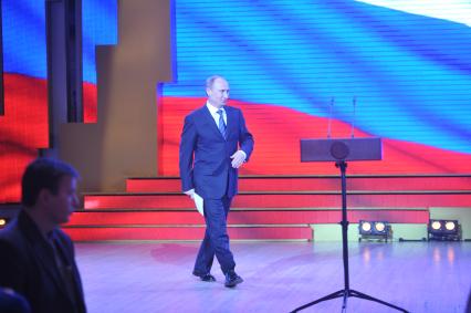 Торжественный вечер, посвященный Дню работника прокуратуры РФ. На снимке: председатель правительства РФ Владимир Путин. 12 января 2012 года.