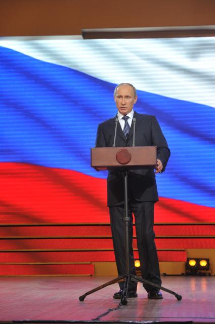 Торжественный вечер, посвященный Дню работника прокуратуры РФ. На снимке: председатель правительства РФ Владимир Путин. 12 января 2012 года.