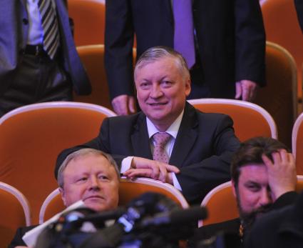 Торжественный вечер, посвященный Дню работника прокуратуры РФ. На снимке: депутат Госдумы РФ Анатолий Карпов. 12 января 2012 года.