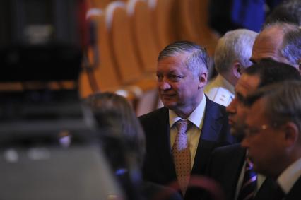 Торжественный вечер, посвященный Дню работника прокуратуры РФ. На снимке: депутат Госдумы РФ Анатолий Карпов. 12 января 2012 года.