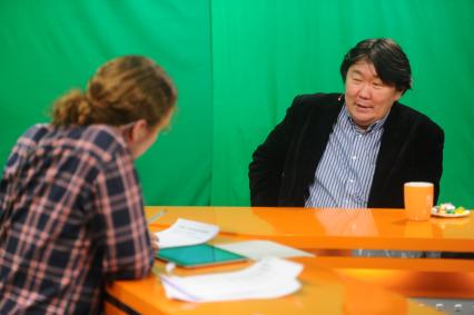 Степан Львов . сотрудник ВЦИОМ, руководитель управления политических исследований. В ИД КП. 18 января 2012.