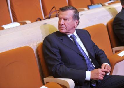 Торжественный вечер, посвященный Дню работника прокуратуры РФ. На снимке: первый вице-премьер РФ Виктор Зубков. 12 января 2012 года.