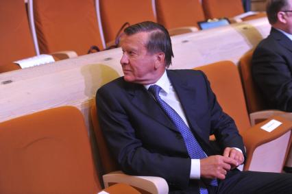 Торжественный вечер, посвященный Дню работника прокуратуры РФ. На снимке: первый вице-премьер РФ Виктор Зубков. 12 января 2012 года.