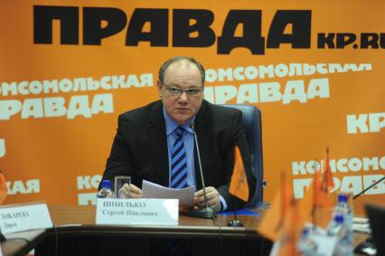 Сергей Шпилько - президент российского союза туриндустрии. Во время пресс-конференции в ИД КП. 19 января 2012.