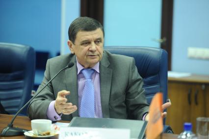 Николай Павлович Какора - вице-президент, интурист. Во время пресс-конференции в ИД КП. 19 января 2012.