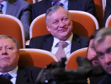 Торжественный вечер, посвященный Дню работника прокуратуры РФ. На снимке: депутат Госдумы РФ Анатолий Карпов. 12 января 2012 года.