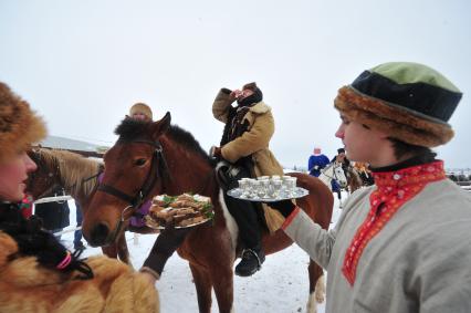 Реконструкция большой псовой охоты в Подмосковье. Можайск. 21 января 2012 года.