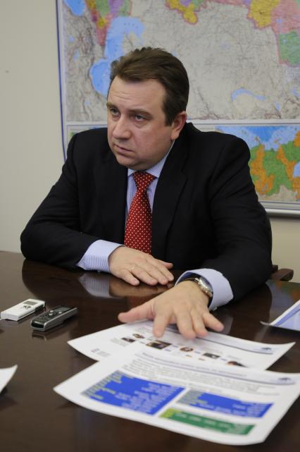 Директор департамента автомобильной промышленности министерства промышленности и торговли РФ Алексей Рахманов. 18 января 2010 года.