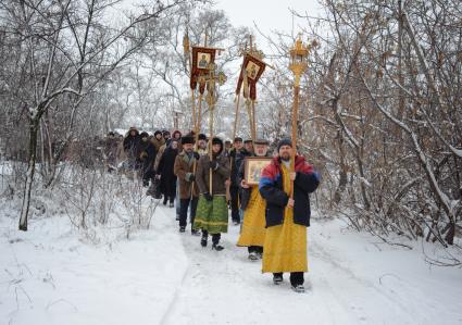 19 января 2012. Волгоградская область, Дубовка. Местные жители празднуют Крещение Господне.