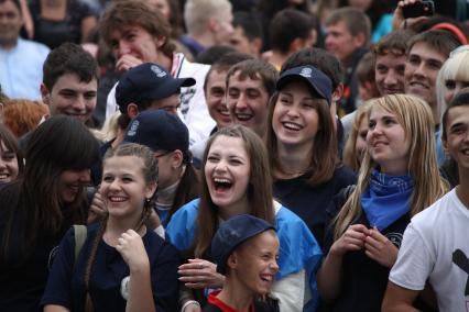 Смеющиеся студенты, г. Ставрополь, 24 сентября 2011 года.