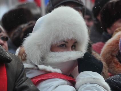 Во время митинга КПРФ  ЗА ДОСТОЙНУЮ ЖИЗНЬ И ЧЕСТНЫЕ ВЫБОРЫ  на Манежной площади. 21 января 2012 года.