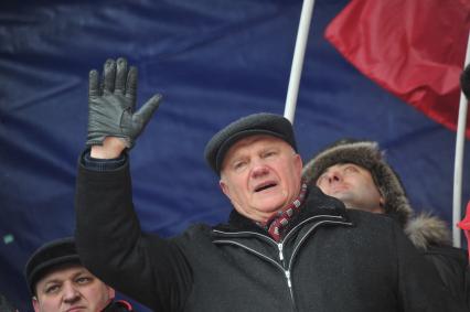 Во время митинга КПРФ ЗА ДОСТОЙНУЮ ЖИЗНЬ И ЧЕСТНЫЕ ВЫБОРЫ на Манежной площади. На снимке: лидер КПРФ Геннадий Зюганов. 21 января 2012 года.