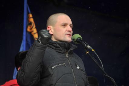 Во время митинга КПРФ ЗА ДОСТОЙНУЮ ЖИЗНЬ И ЧЕСТНЫЕ ВЫБОРЫ на Манежной площади. На снимке: лидер ЛЕВОГО ФРОНТА Сергей Удальцов. 21 января 2012 года.