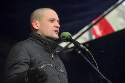 Во время митинга КПРФ ЗА ДОСТОЙНУЮ ЖИЗНЬ И ЧЕСТНЫЕ ВЫБОРЫ на Манежной площади. На снимке: лидер ЛЕВОГО ФРОНТА Сергей Удальцов. 21 января 2012 года.